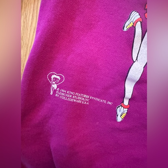 90s Vintage Cheerleader Betty Boop Jerzees Made in USA Magenta Sweatshirt Sz M - Picture 4 of 8